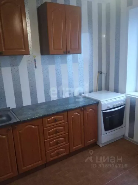 2-к кв. Белгородская область, Поселок Чернянка городское поселение, ... - Фото 1