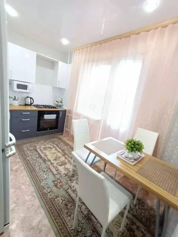 1-к кв. Татарстан, Нижнекамск просп. Шинников, 13А (37.0 м) - Фото 0