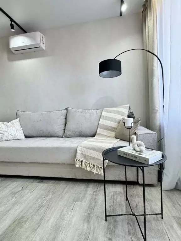 2-к кв. Алтайский край, Барнаул ул. Имени В.Т. Христенко, 3 (38.6 м) - Фото 1