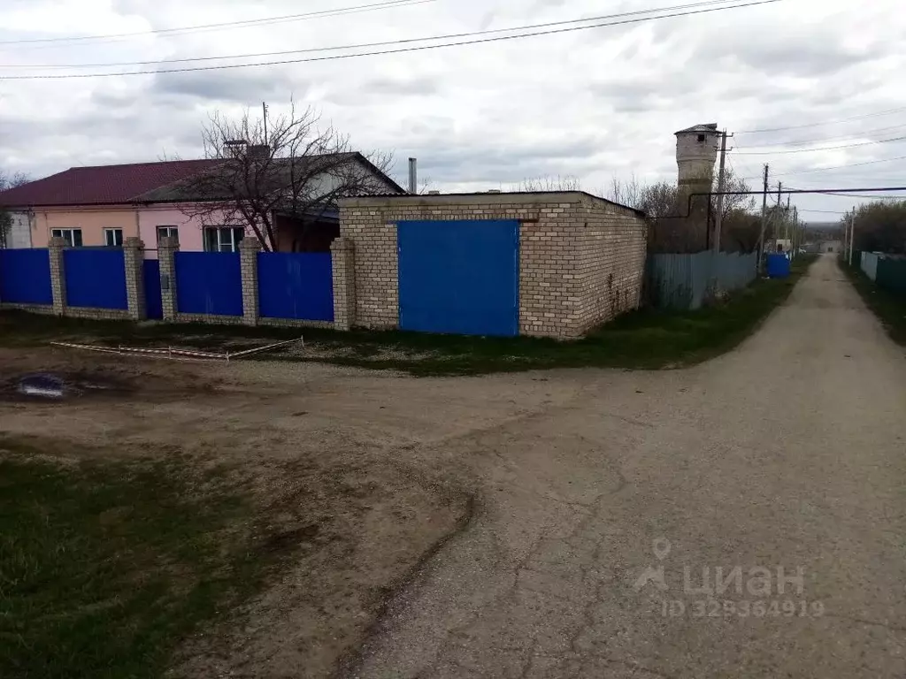 Дом в Самарская область, Кинельский район, Богдановка с/пос, с. ... - Фото 1