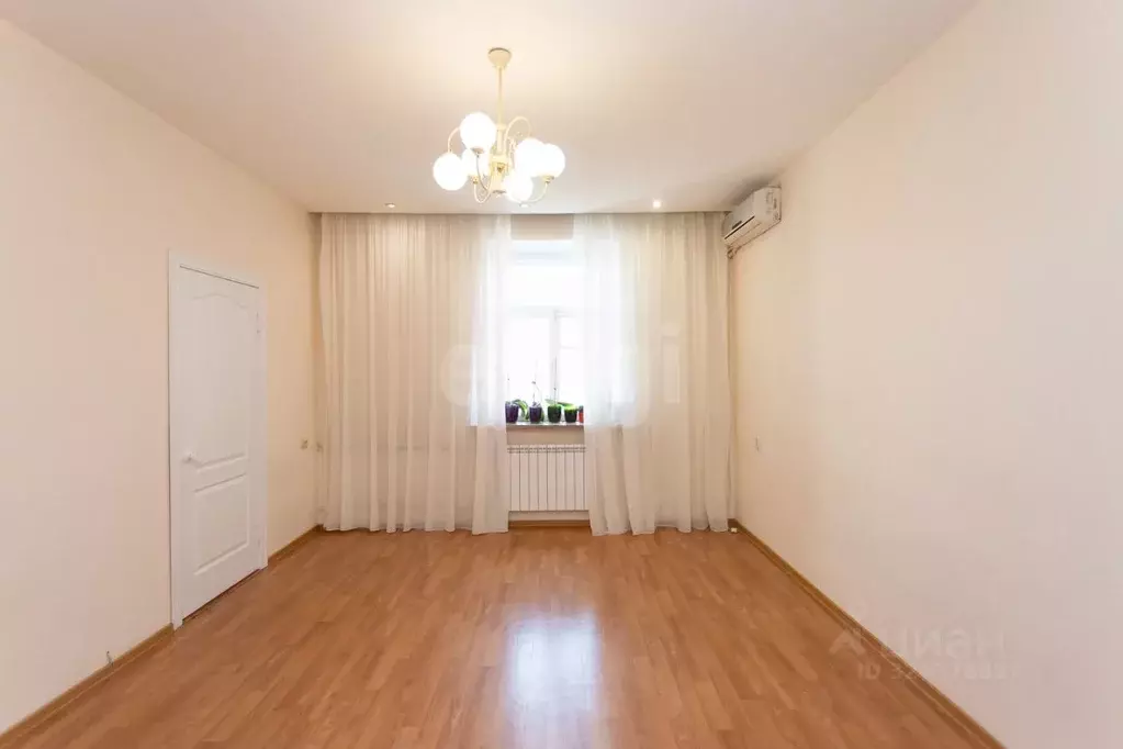 3-к кв. Хабаровский край, Хабаровск Краснореченская ул., 17 (75.6 м) - Фото 1