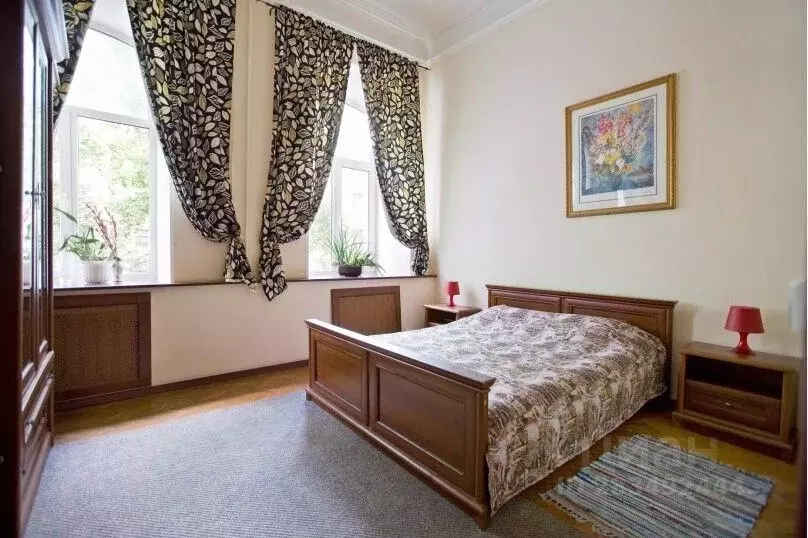 3-к кв. Санкт-Петербург Большая Конюшенная ул., 1 (80.0 м) - Фото 1