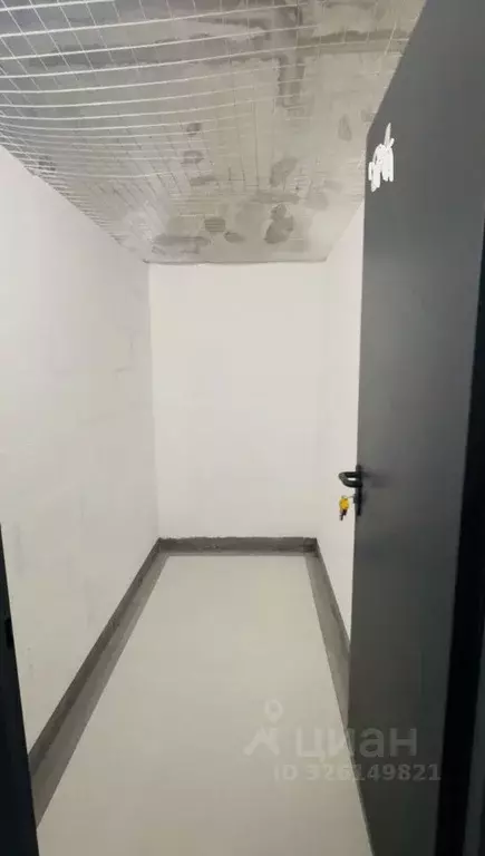 Гараж в Москва Новоостаповская ул., 7к1 (3 м) - Фото 1