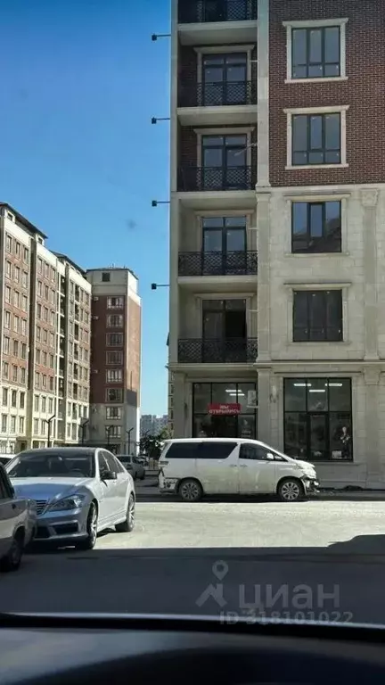 2-к кв. Дагестан, Махачкала ул. Газпромная, 15к7 (73.0 м) - Фото 0