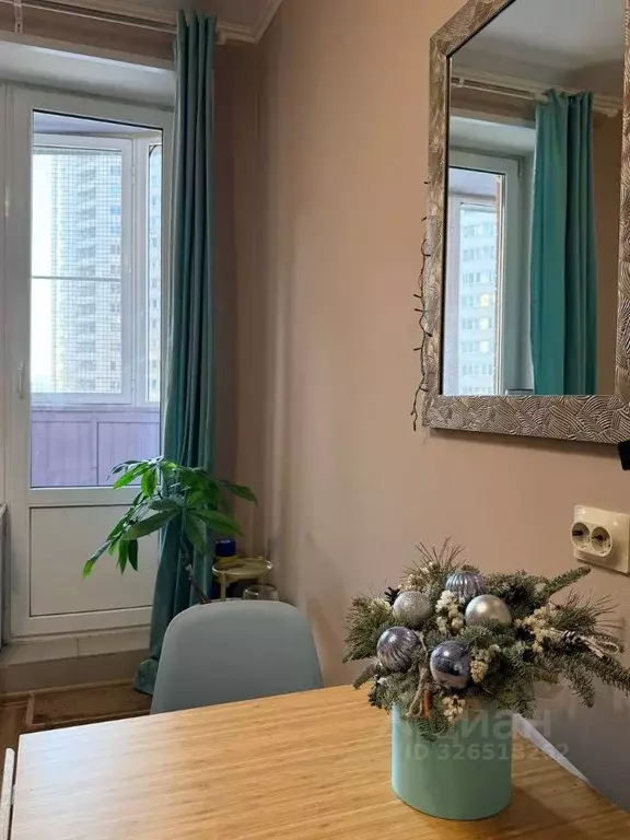 1-к кв. Санкт-Петербург ул. Латышских Стрелков, 15к3 (41.7 м) - Фото 1