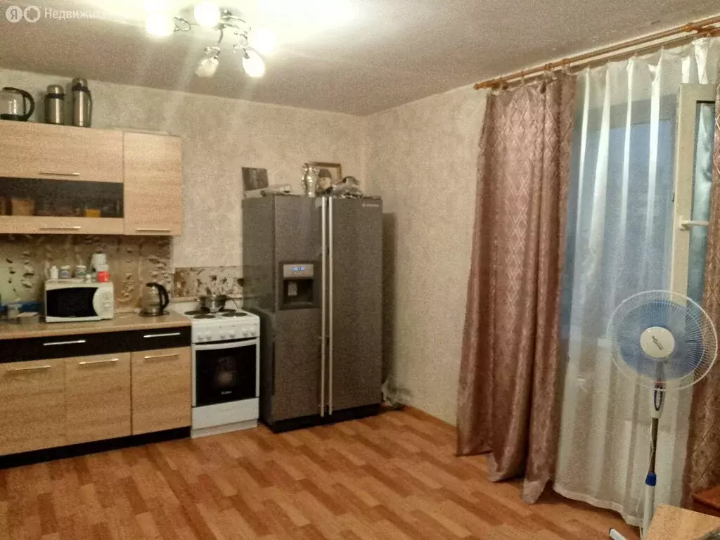 Квартира-студия: Курган, улица Калинина, 20к1 (32 м) - Фото 0