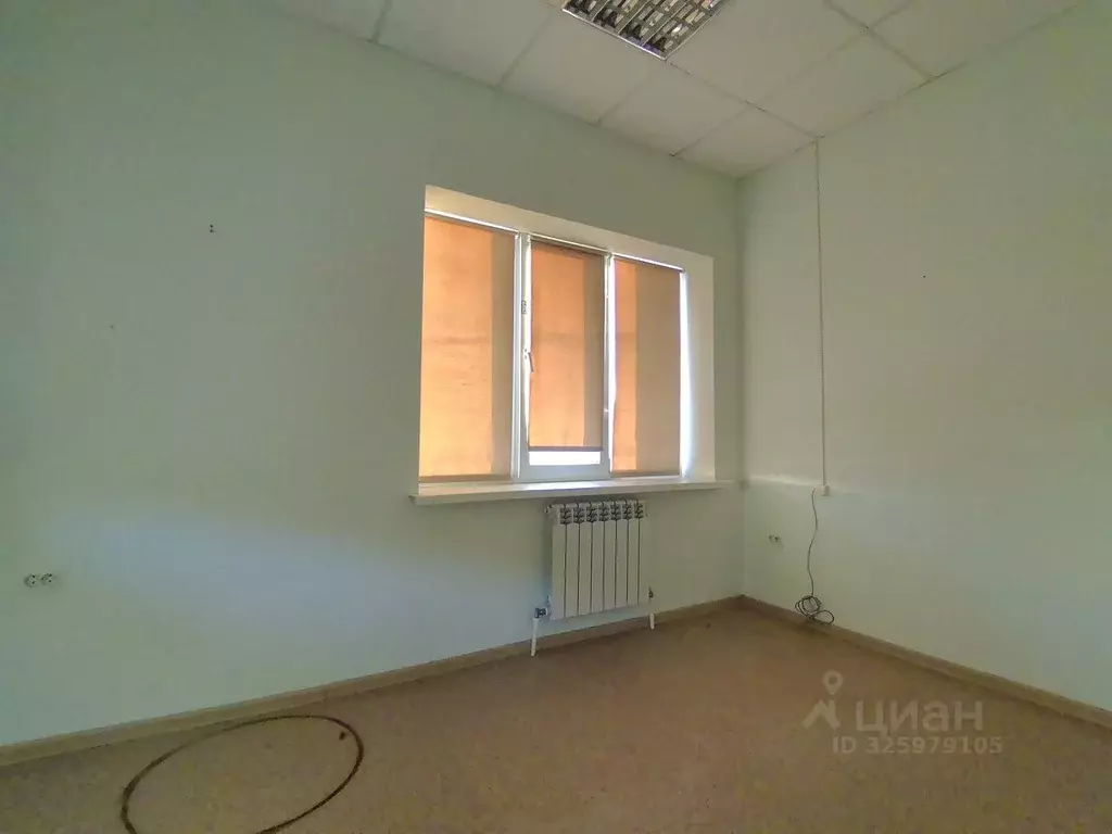 Офис в Астраханская область, Астрахань ул. Джона Рида, 41А (60 м) - Фото 2