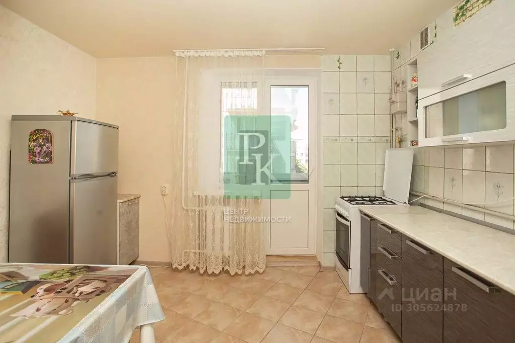 3-к кв. Севастополь ул. Казачья, 17 (72.3 м) - Фото 1