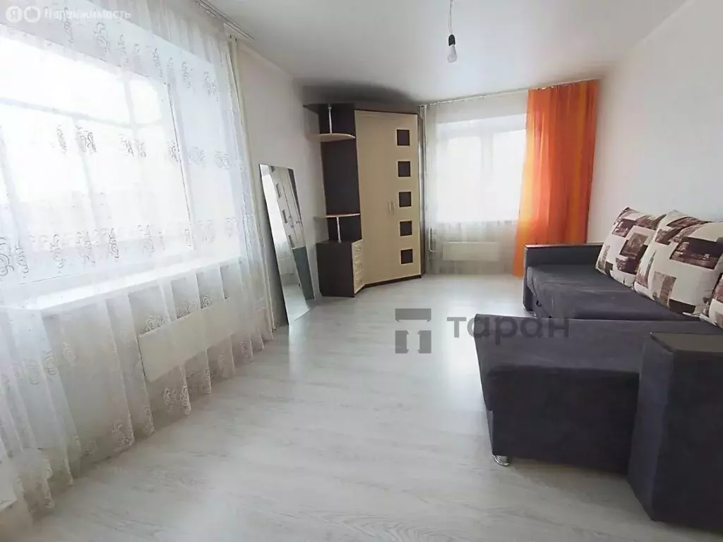 1-комнатная квартира: Челябинск, улица 50-летия ВЛКСМ, 45 (32 м) - Фото 1