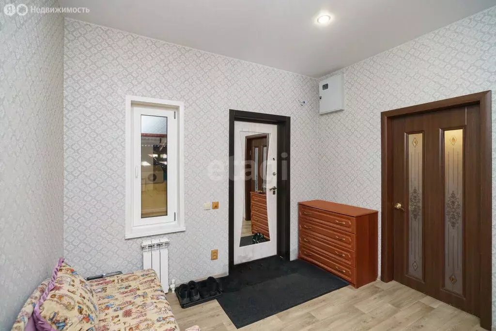 Дом в Ульяновск, улица Зои Космодемьянской (240 м) - Фото 1