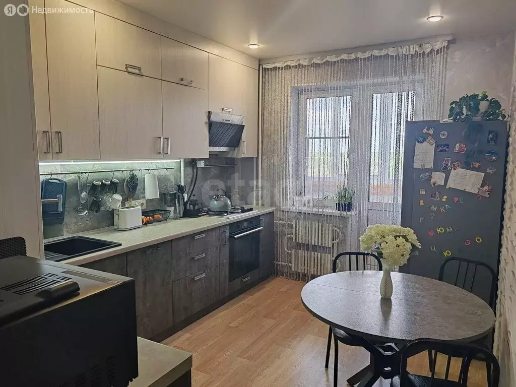 3-комнатная квартира: Омск, улица Завертяева, 13к1 (63 м) - Фото 2