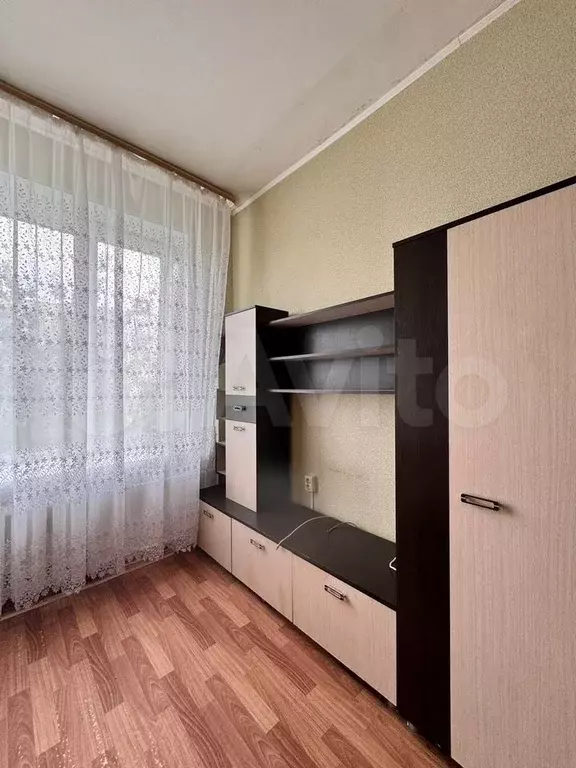 Комната 16,8 м в 1-к., 5/5 эт. - Фото 0
