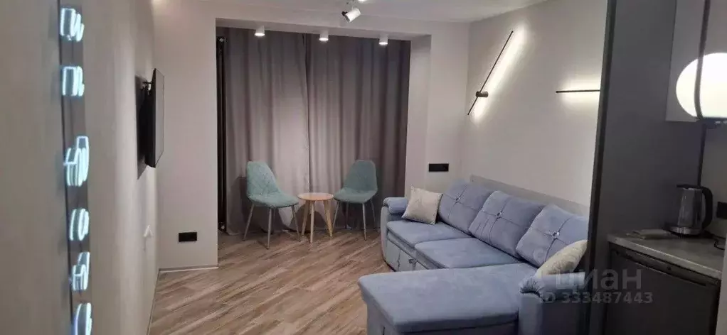 Свободной планировки кв. Крым, Феодосия ул. Калинина, 33 (19.8 м) - Фото 1