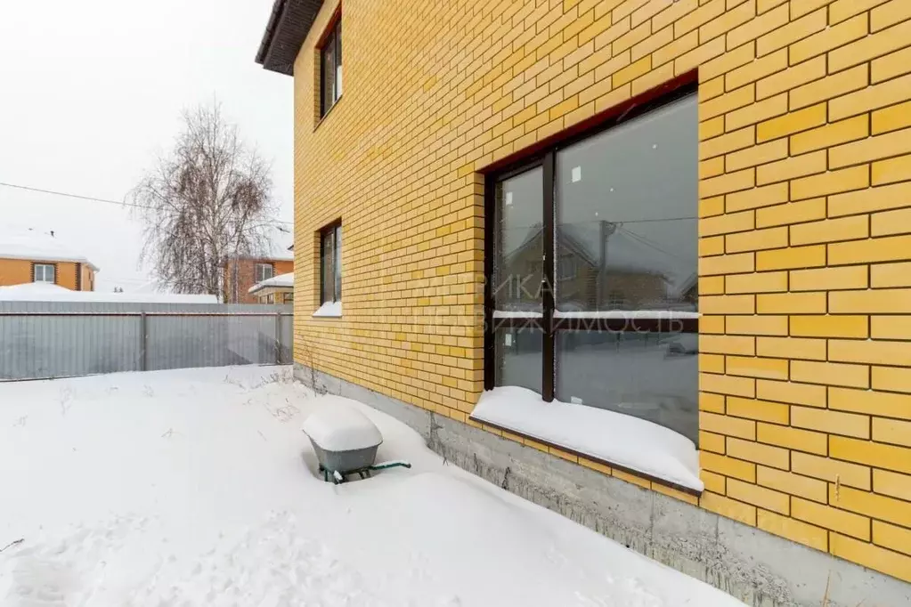 Коттедж в Тюменская область, Тюмень пер. Травный (170 м) - Фото 1