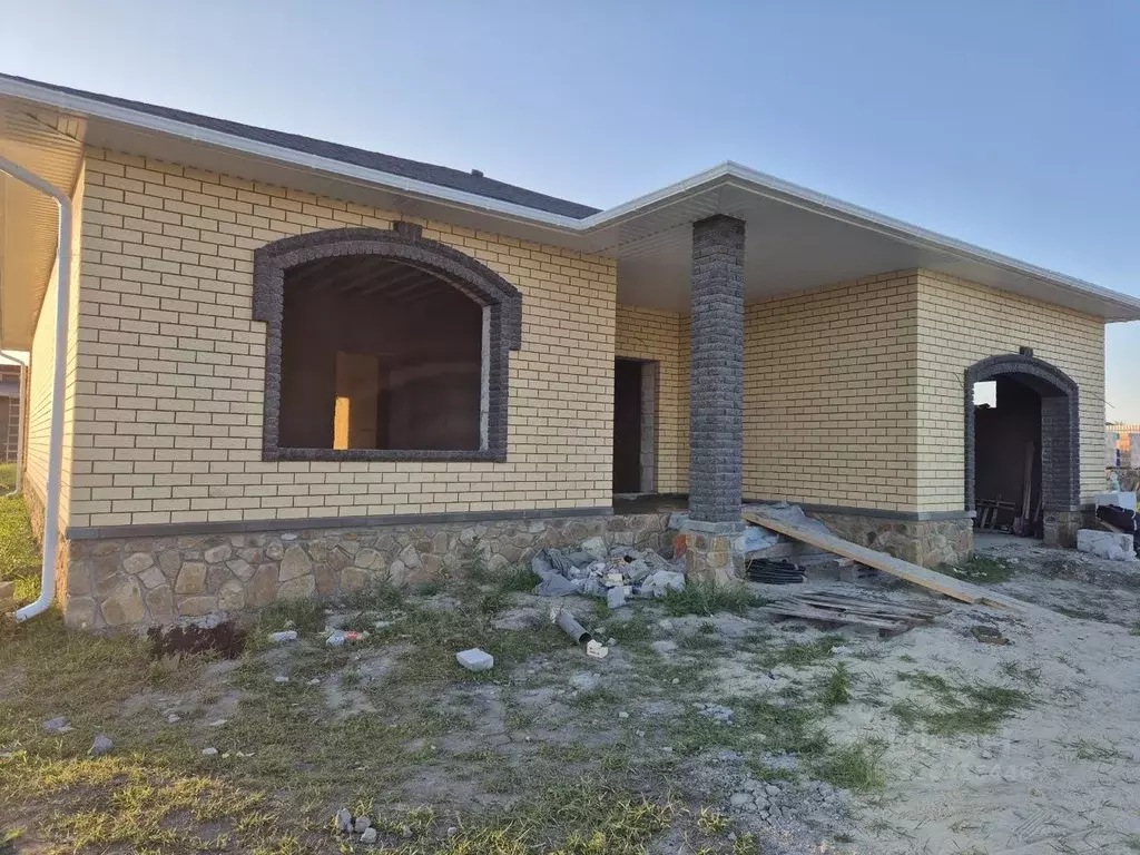 Дом в Белгородская область, Белгородский район, Разумное рп ул. ... - Фото 1