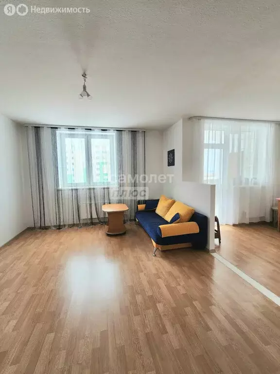 1-комнатная квартира: Каменск-Уральский, Каменская улица, 103 (38 м) - Фото 1