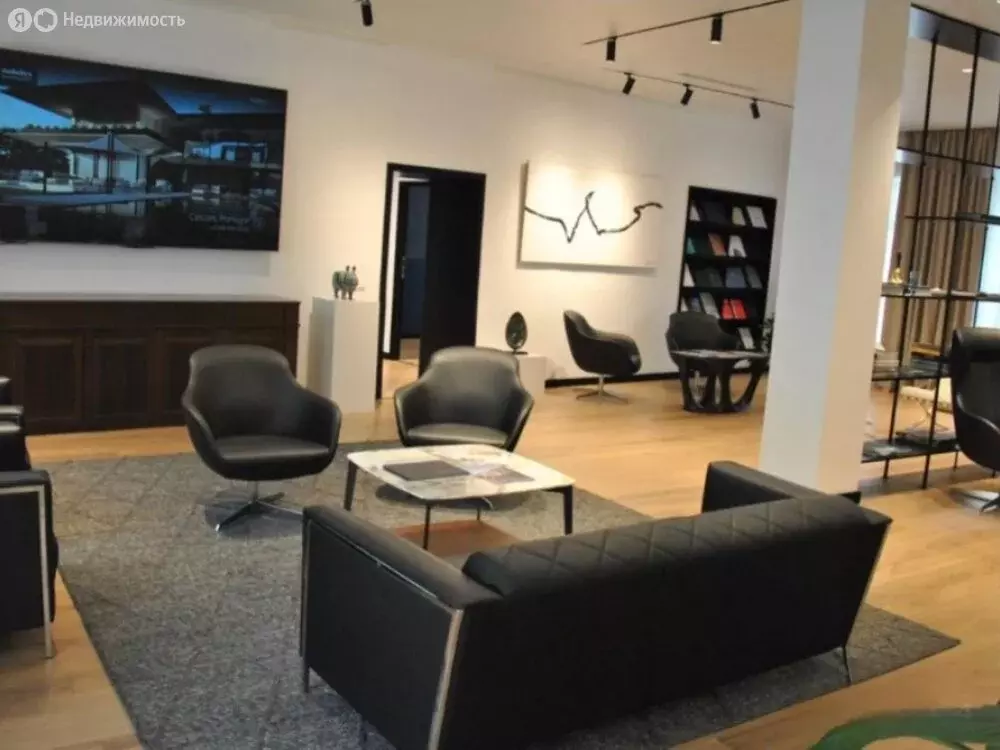 Офис (311 м) - Фото 0