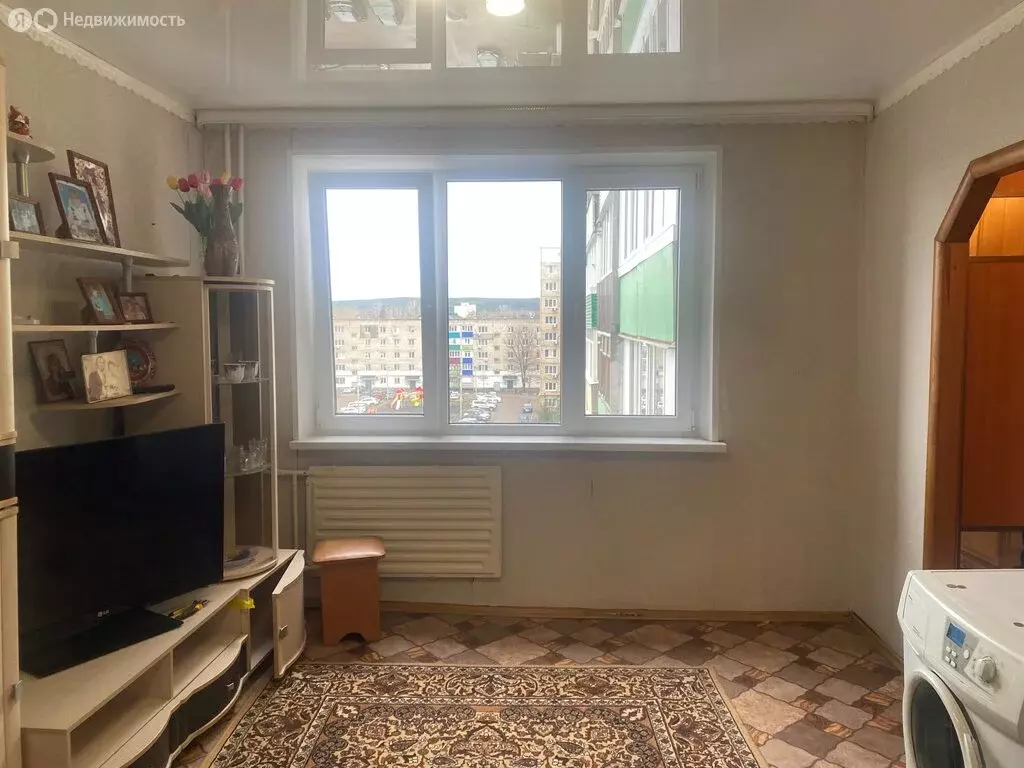 2-комнатная квартира: Ишимбай, Бульварная улица, 35 (52.8 м) - Фото 2