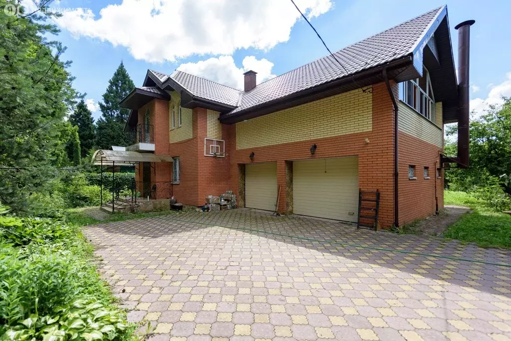 Дом в посёлок городского типа Правдинский, улица Мичурина (176.6 м) - Фото 1