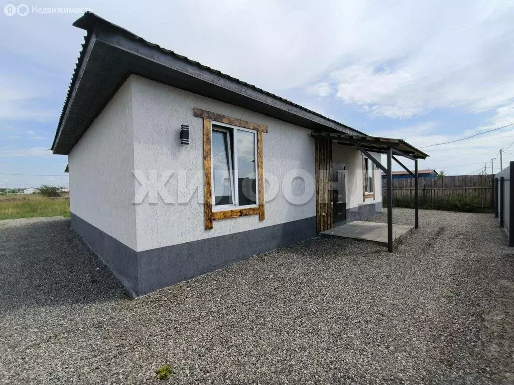 Дом в Зелёное, Сливовая улица (120 м) - Фото 1