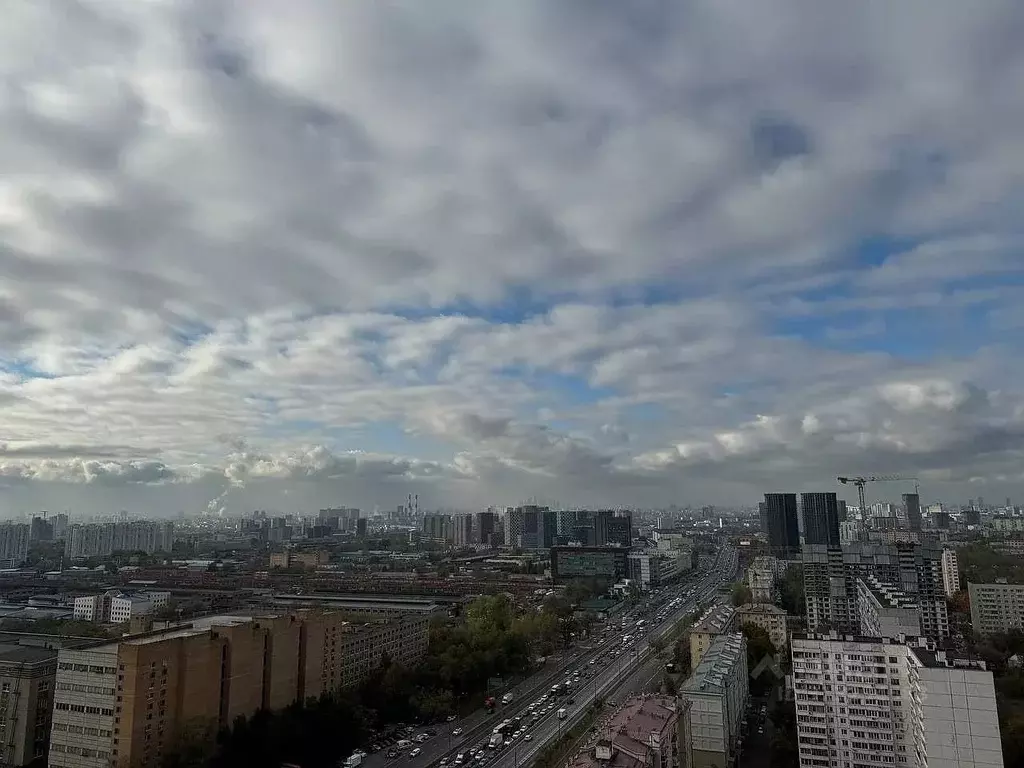 3-к кв. Москва ул. Михайлова, 30Ак2 (80.0 м) - Фото 0