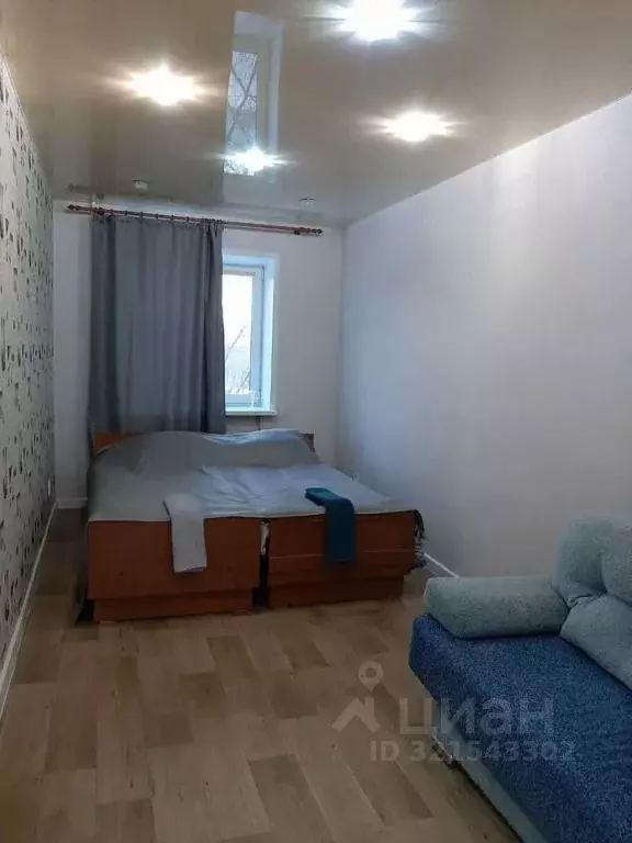 2-к кв. Свердловская область, Каменск-Уральский Каменская ул., 58 ... - Фото 0