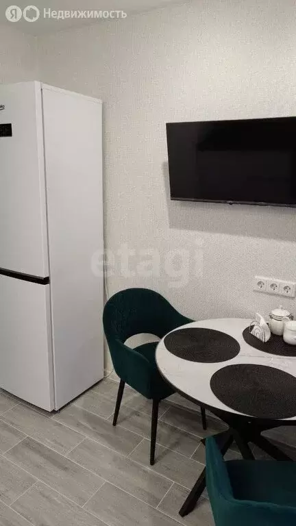 1-комнатная квартира: Тверь, улица Левитана, 42 (38 м) - Фото 1