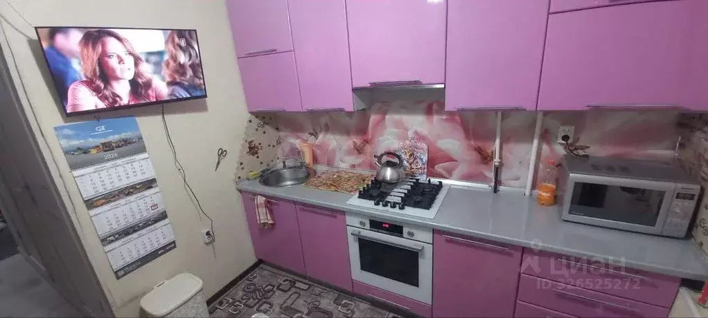 Комната Ямало-Ненецкий АО, Новый Уренгой Мирный мкр, 3/1 (14.0 м) - Фото 1