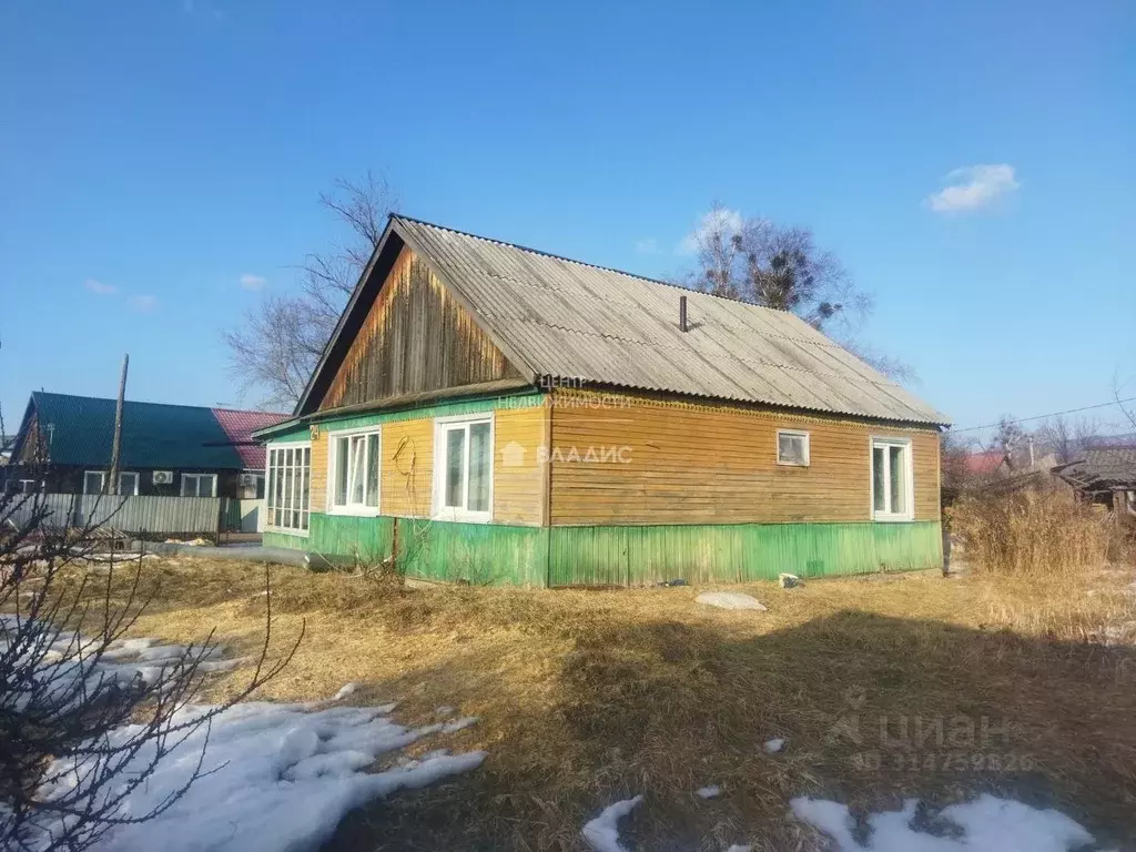 Дом в Приморский край, с. Чугуевка ул. Чкалова, 24 (65 м) - Фото 1