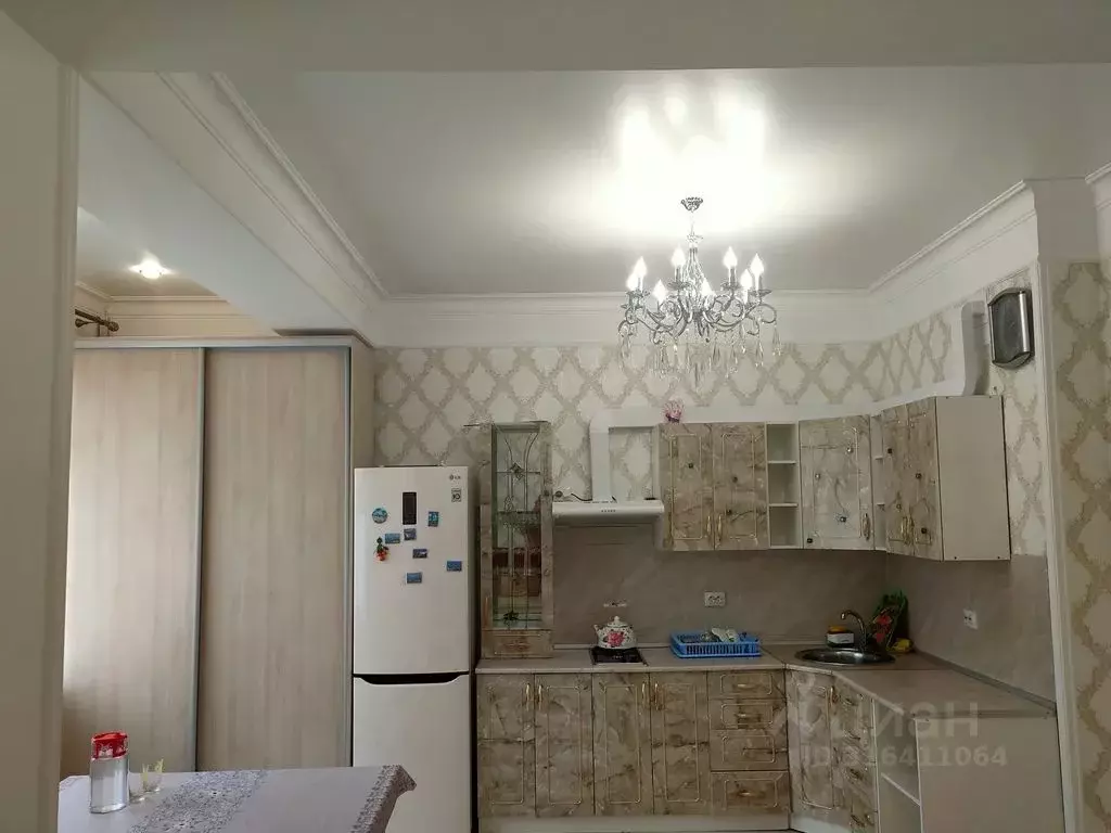 3-к кв. Дагестан, Избербаш ул. Г. Гамидова, 81Г (84.0 м) - Фото 0