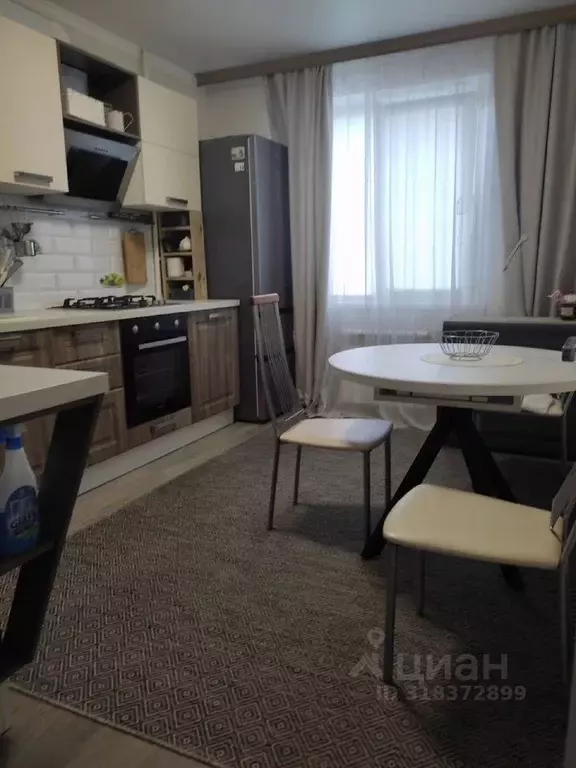 3-к кв. Белгородская область, Старый Оскол Весенний мкр, 14 (64.0 м) - Фото 0