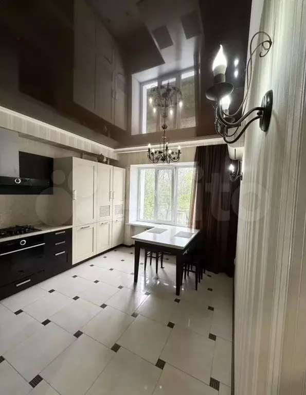 1-к. квартира, 50 м, 2/7 эт. - Фото 0