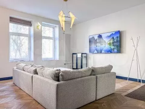 2-к. квартира, 80 м, 2/4 эт. - Фото 1
