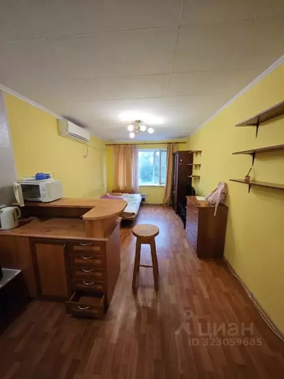 Студия Приморский край, Владивосток Некрасовская ул., 52 (24.0 м) - Фото 1