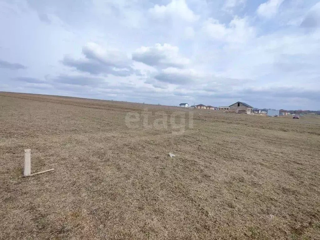 Участок в Крым, Симферопольский район, Родниковское с/пос, с. Новый ... - Фото 2