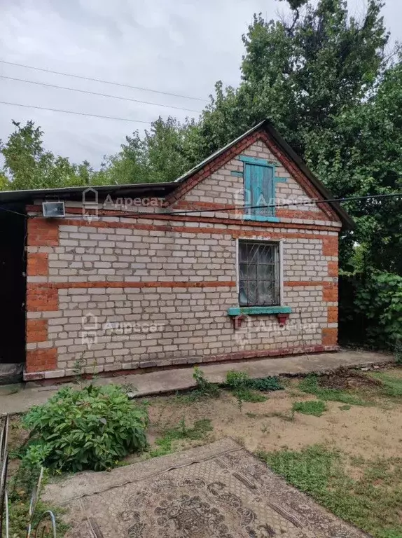 Дом в Волгоградская область, Волгоград Горчичник СНТ,  (30 м) - Фото 1