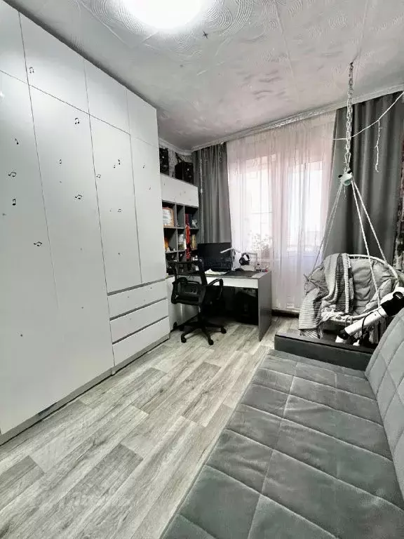 Продается 3-комнатная квартира - Фото 1