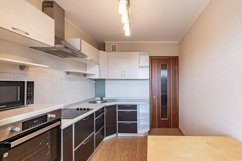 1-к кв. Свердловская область, Екатеринбург ул. Репина, 80 (37.1 м) - Фото 2