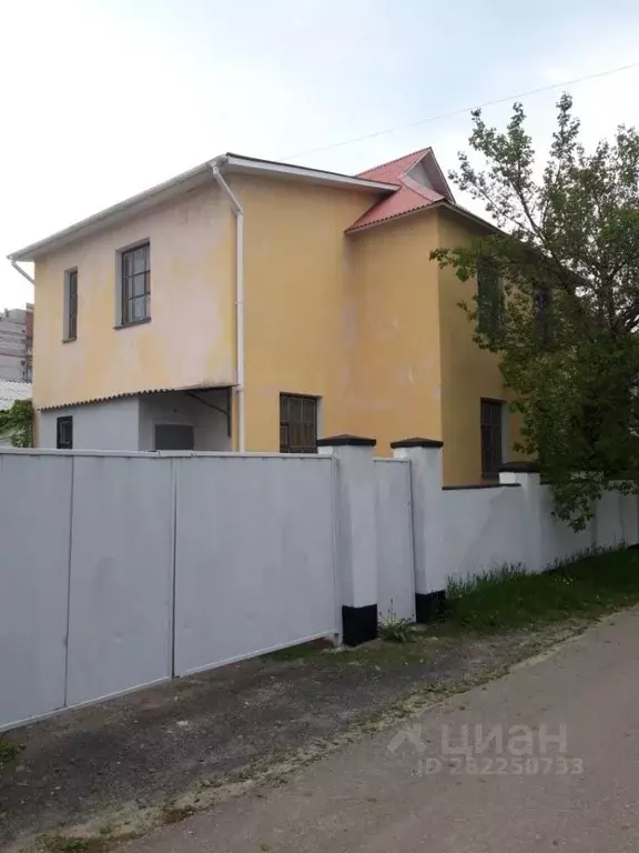 Дом в Белгородская область, Белгород ул. Апанасенко (140 м) - Фото 2
