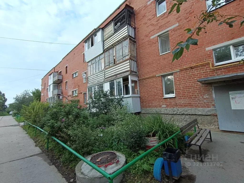 4-к кв. Свердловская область, Березовский Микрорайон Овощное ... - Фото 0