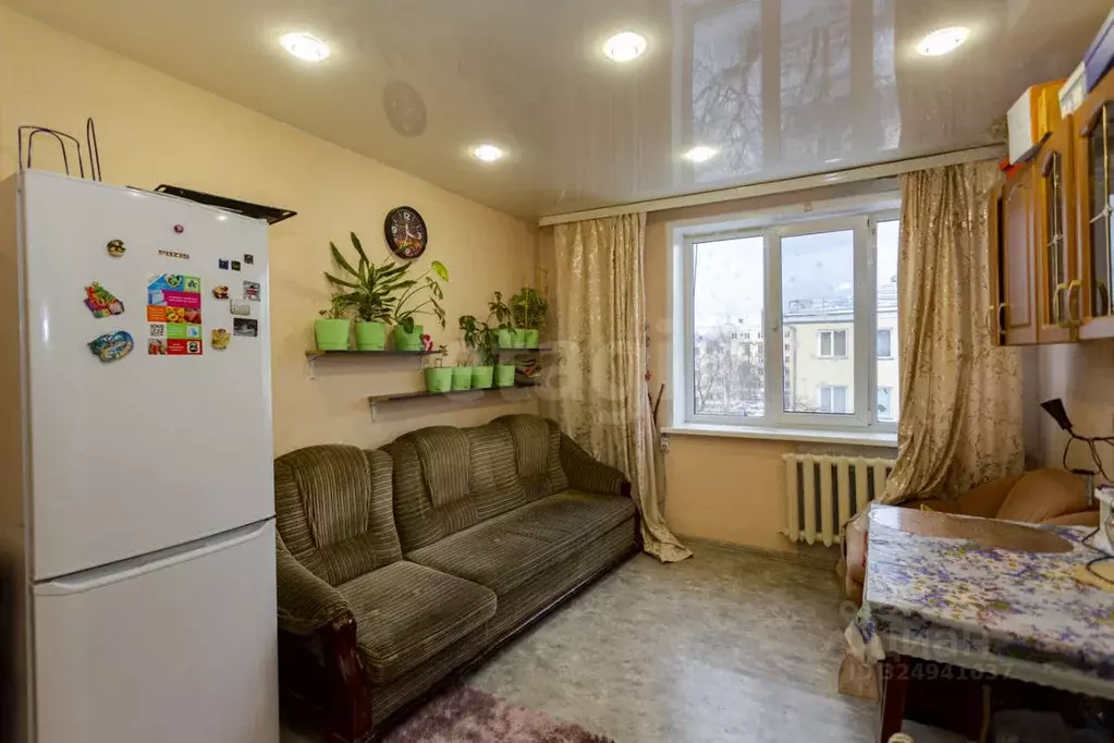 Комната Кемеровская область, Новокузнецк ул. Энтузиастов, 59 (25.0 м) - Фото 1