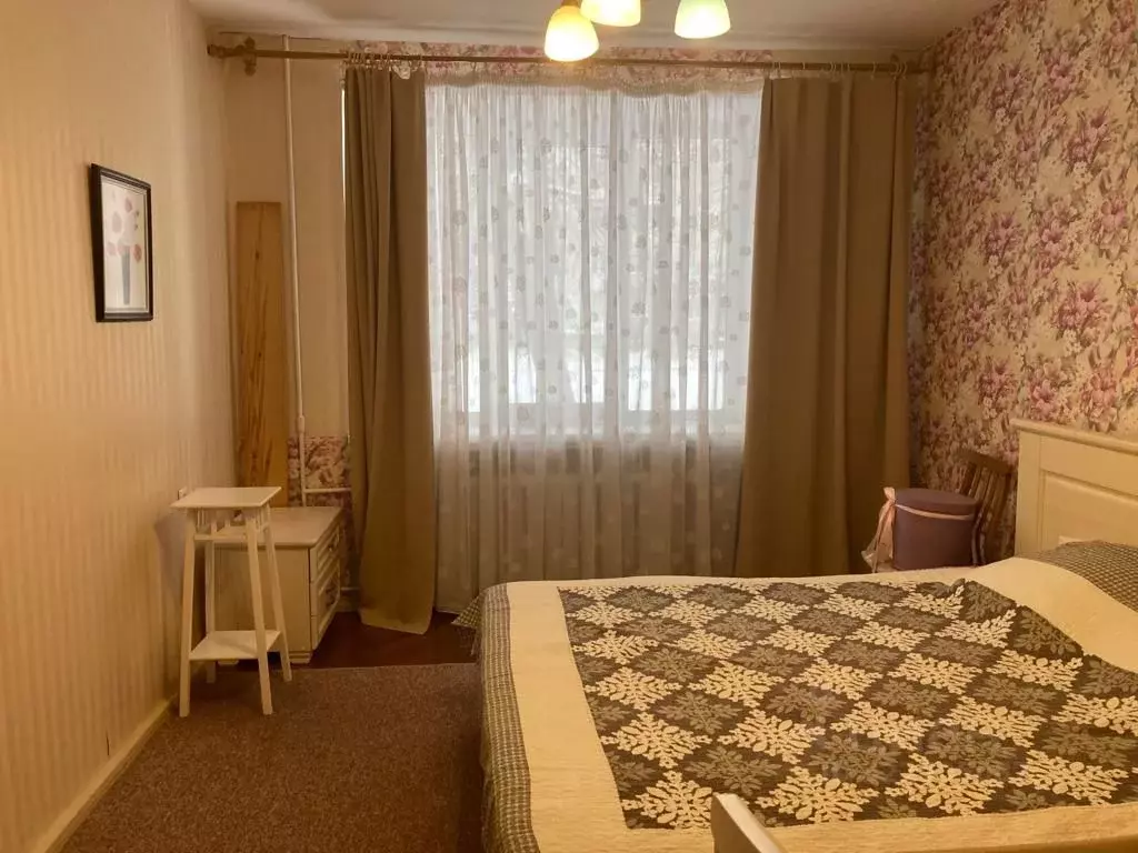 3-к кв. Калининградская область, Калининград Красная ул., 37 (70.0 м) - Фото 0