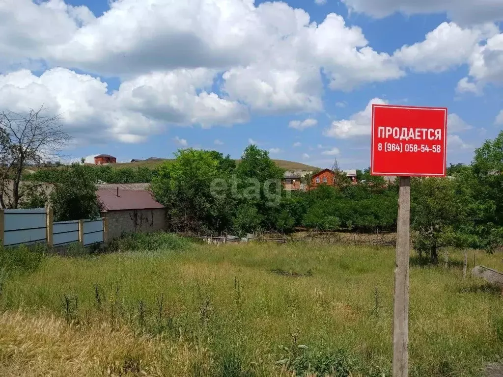 Участок в Ингушетия, Назрань Хвойная ул. (9.0 сот.) - Фото 0