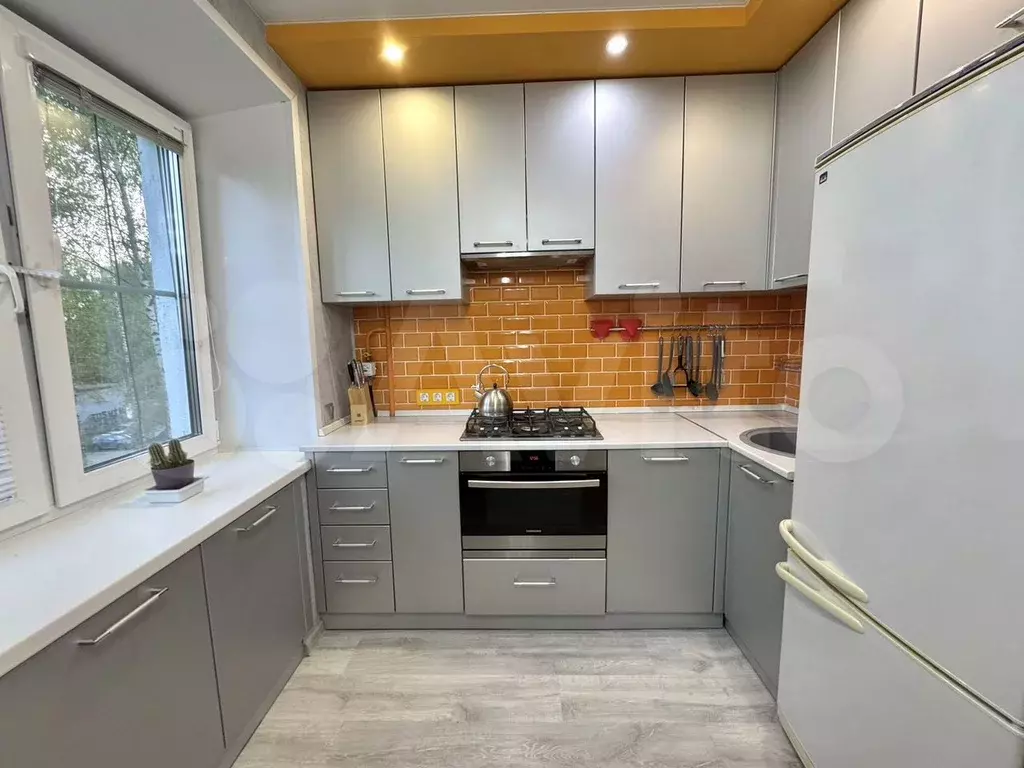 2-к. квартира, 50 м, 4/5 эт. - Фото 0