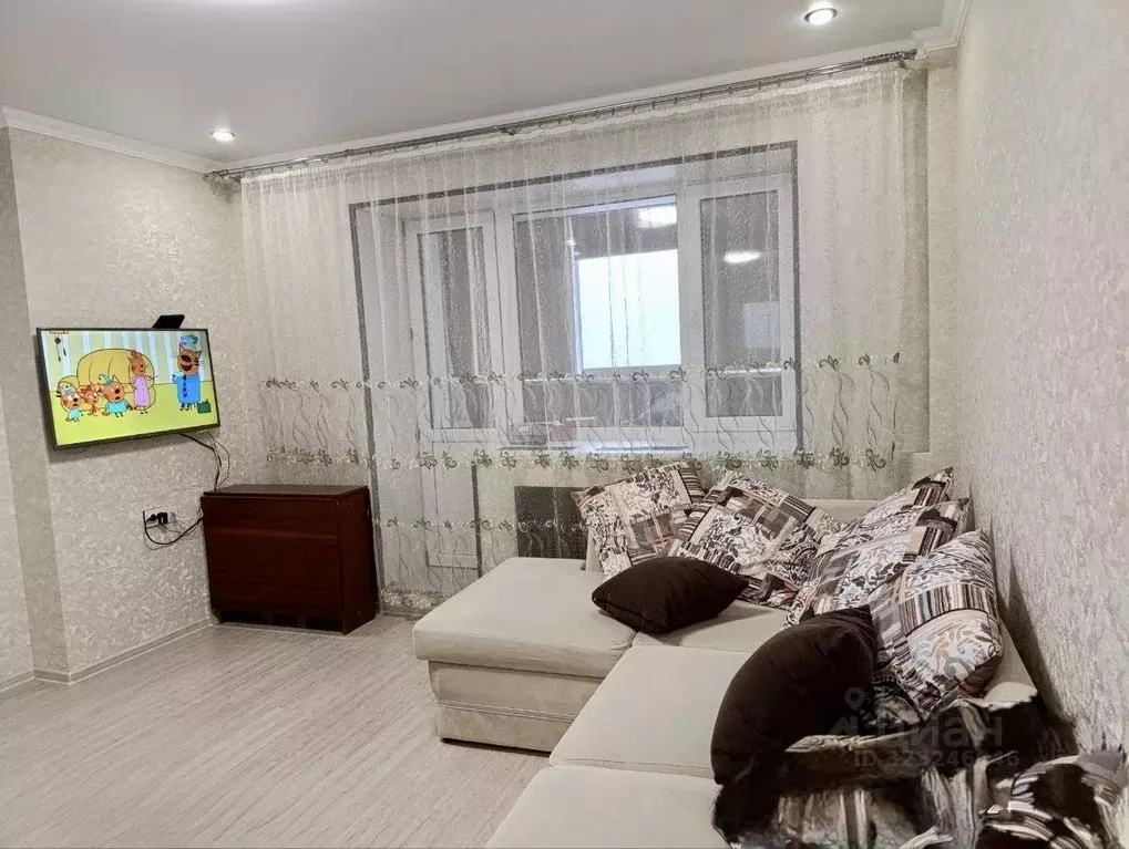 1-к кв. Татарстан, Казань ул. Толбухина, 15 (38.0 м) - Фото 2