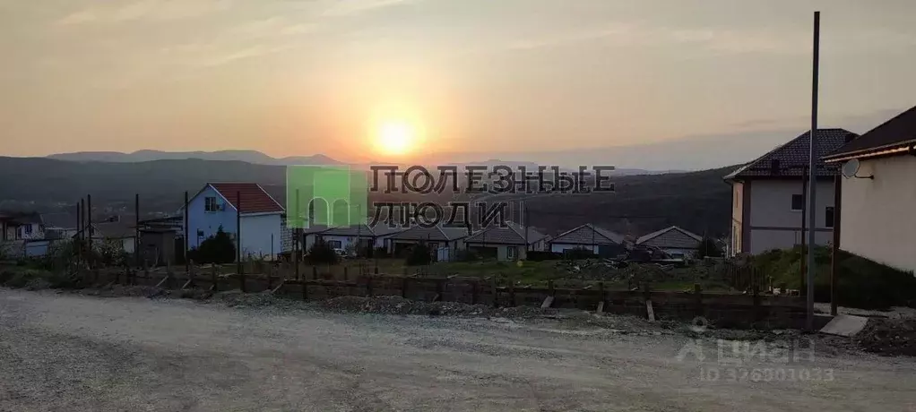 Участок в Краснодарский край, Новороссийск Звездный мкр, ул. 2-я ... - Фото 2