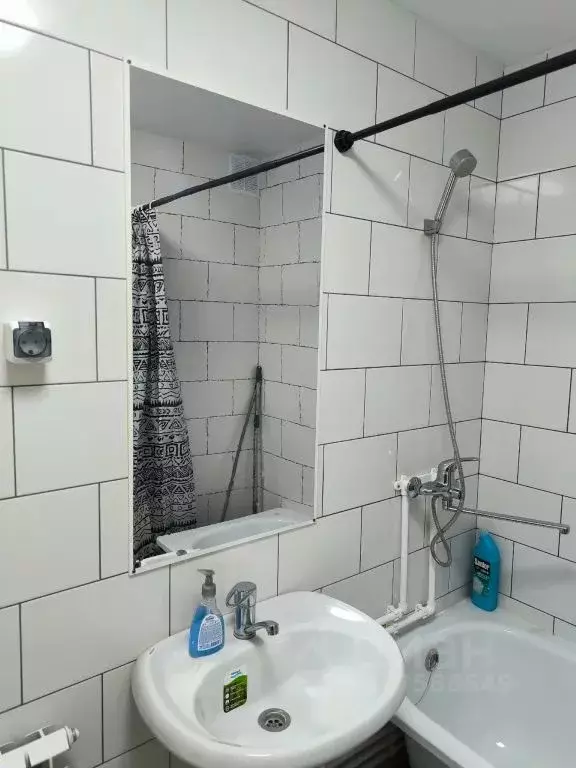 Комната Кировская область, Нолинск Первомайская ул., 6Б - Фото 1