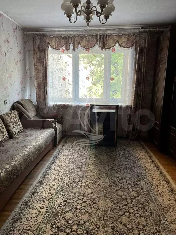 3-к. квартира, 60 м, 3/9 эт. - Фото 0