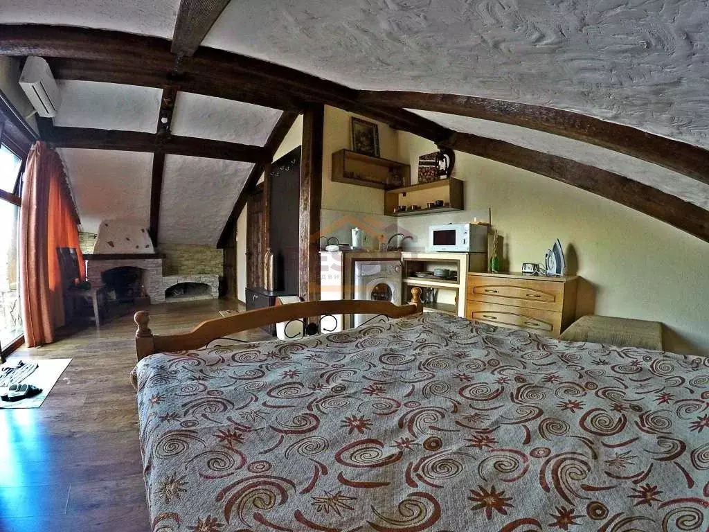 Студия Крым, Ялта ул. Красноармейская, 35Ж (30.0 м) - Фото 2