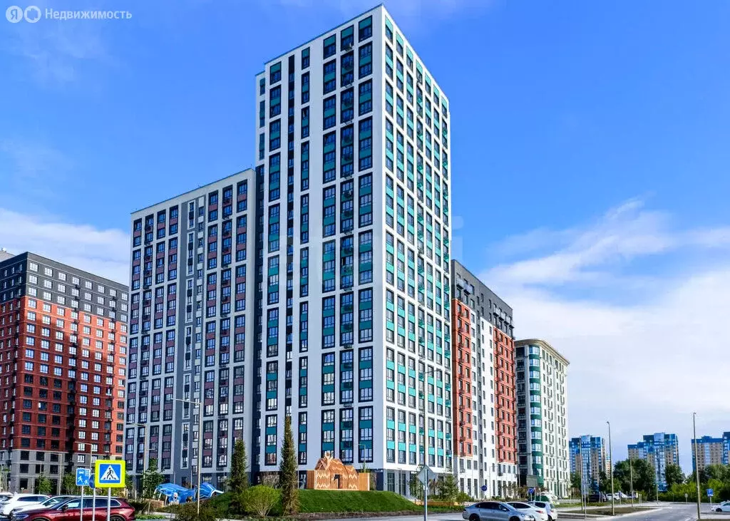 2-комнатная квартира: Тюмень, улица Пожарных и Спасателей, 1 (72.9 м) - Фото 2